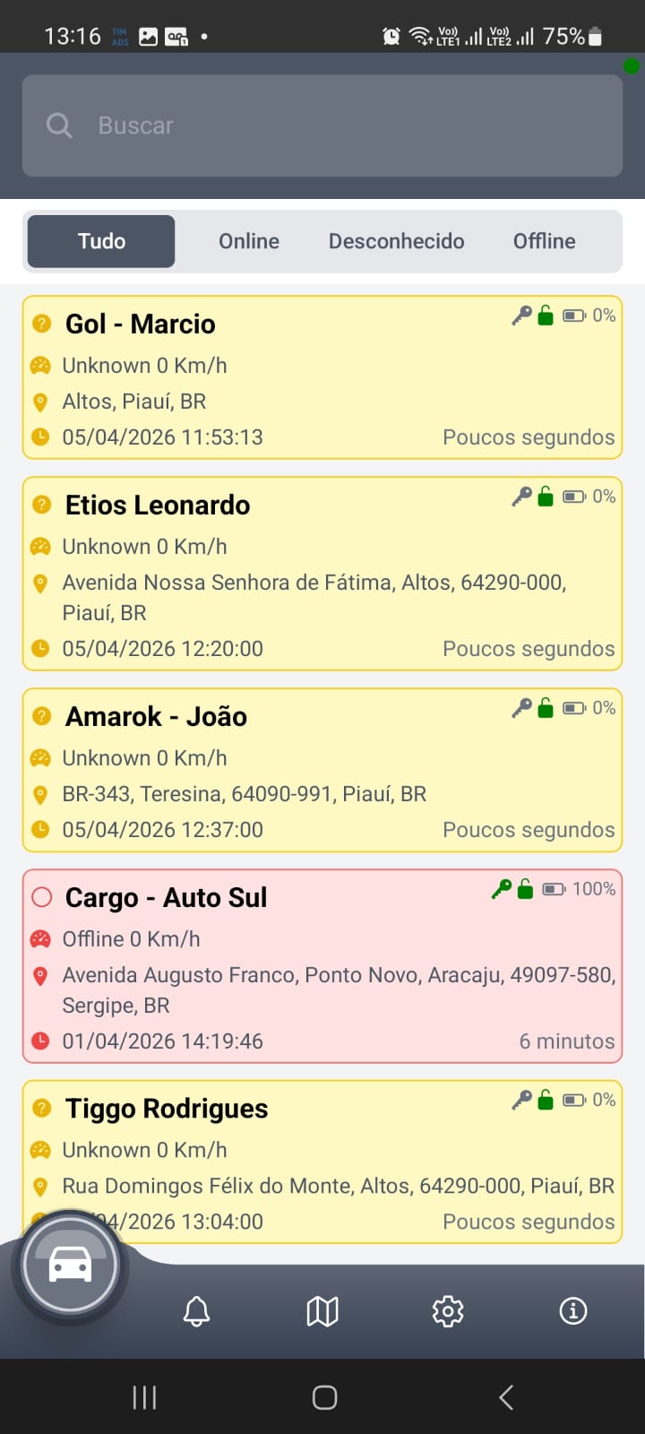 Lista de veículos com filtros Tudo, Online, Desconhecido, Offline